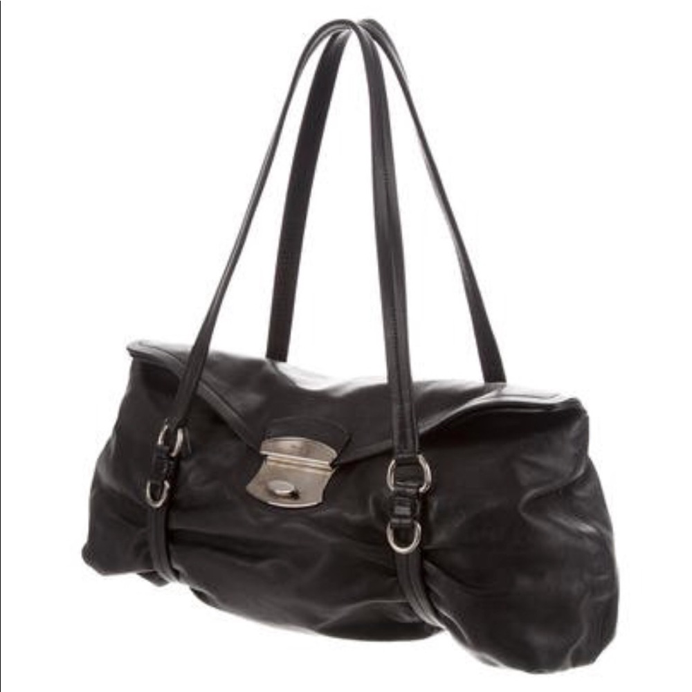 ✳️PRICE DROP✳️ Prada Easy Bag AUTHENTIC